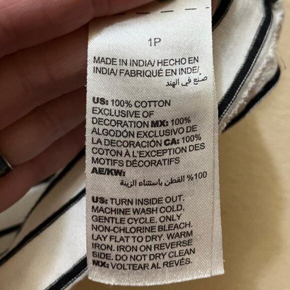 Chico's Women's White/Black Striped Embroidered Beaded Floral Top Size 1P/MP - Picture 5 of 5